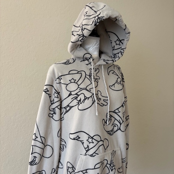 H&M Sweaters - H&M Disney Wizard Mickey‎ Mouse Cream Fleece Hoodie XS